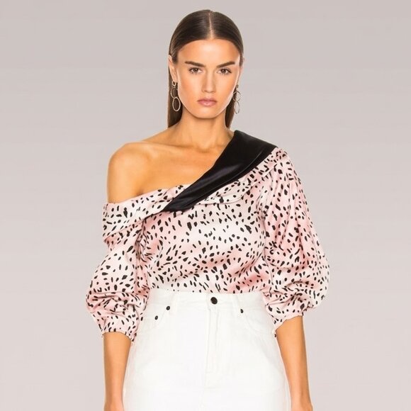 Hellessy Tops - Hellessy Pink Leopard Flora Off Shoulder Blouse Size 2